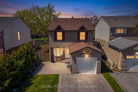 1518 Woodruff Crescent Pickering ON L1V 3S6