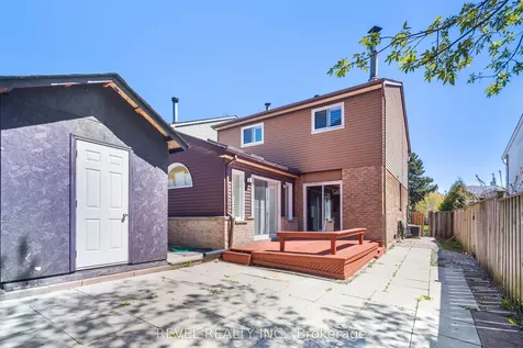 1518 Woodruff Crescent Pickering ON L1V 3S6