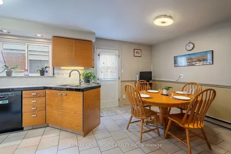 164 Glen Springs Drive Toronto ON M1W 1X8