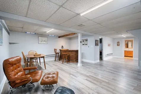 164 Glen Springs Drive Toronto ON M1W 1X8