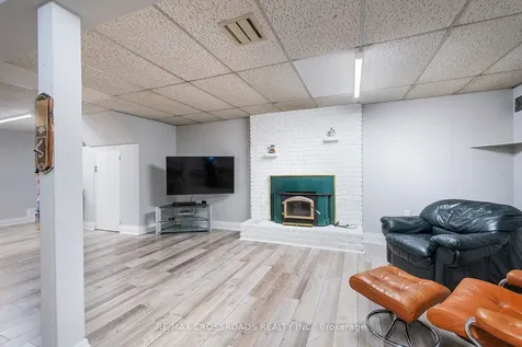 164 Glen Springs Drive Toronto ON M1W 1X8