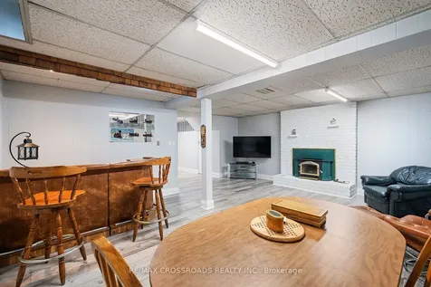 164 Glen Springs Drive Toronto ON M1W 1X8