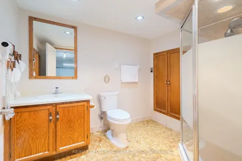 164 Glen Springs Drive Toronto ON M1W 1X8