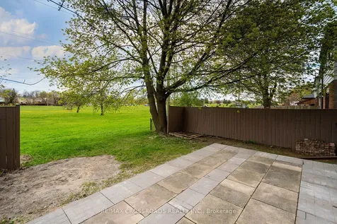 164 Glen Springs Drive Toronto ON M1W 1X8