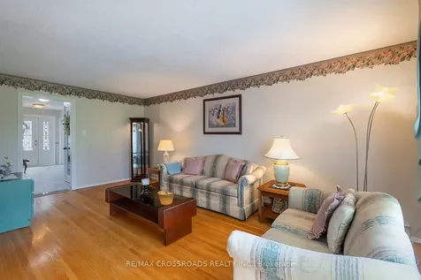164 Glen Springs Drive Toronto ON M1W 1X8
