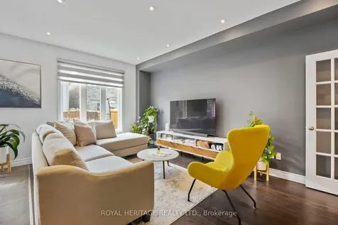 1531 Elmsley Drive Pickering ON L1X 0B5