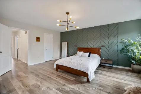 1531 Elmsley Drive Pickering ON L1X 0B5