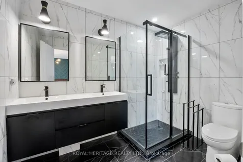 1531 Elmsley Drive Pickering ON L1X 0B5