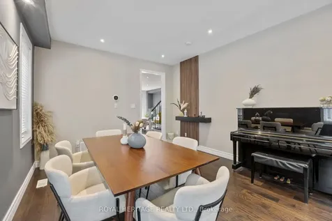 1531 Elmsley Drive Pickering ON L1X 0B5