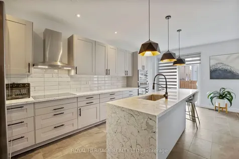 1531 Elmsley Drive Pickering ON L1X 0B5