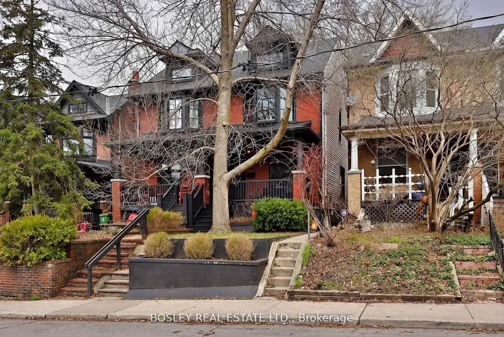 114 Ivy Avenue Toronto ON M4L 2H7