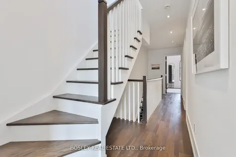 114 Ivy Avenue Toronto ON M4L 2H7