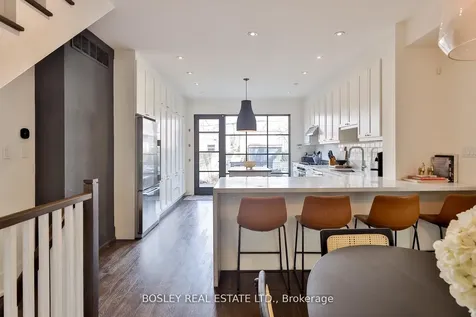 114 Ivy Avenue Toronto ON M4L 2H7