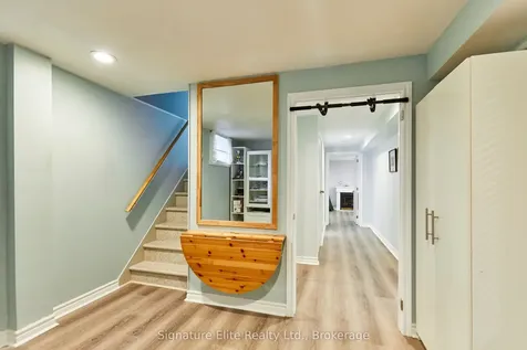 21 Regency Square Toronto ON M1E 1N4