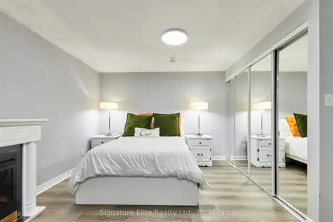 21 Regency Square Toronto ON M1E 1N4