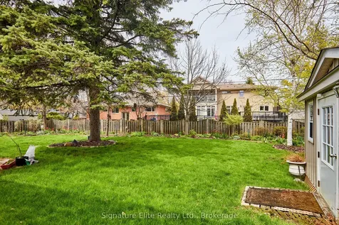 21 Regency Square Toronto ON M1E 1N4