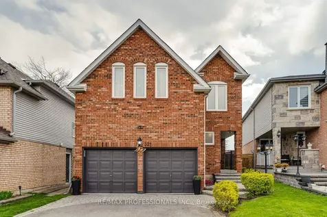 32 Heaver Drive Whitby ON L1N 8X2
