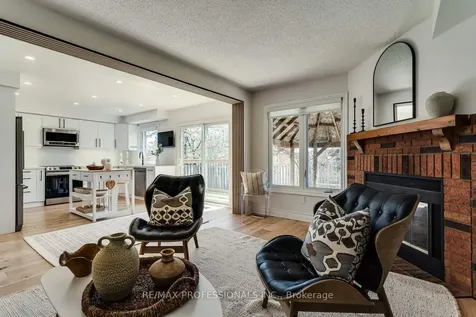 32 Heaver Drive Whitby ON L1N 8X2