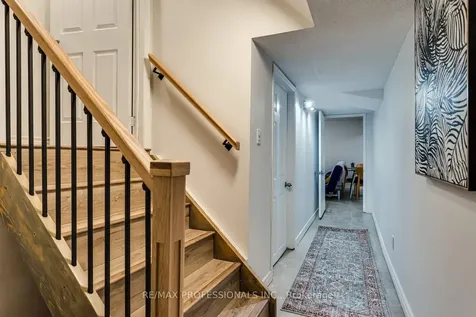 32 Heaver Drive Whitby ON L1N 8X2