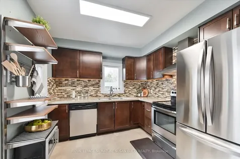 2 Newman Avenue Toronto ON M4C 5A4