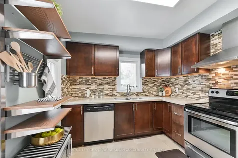 2 Newman Avenue Toronto ON M4C 5A4