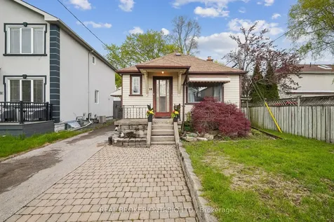14 Plains Road Toronto ON M4J 2R1