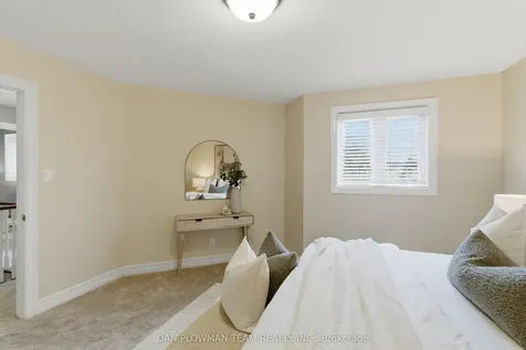 122 Robert Adams Drive Clarington ON L1E 2C4