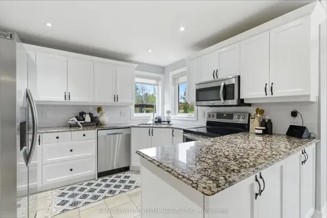 122 Robert Adams Drive Clarington ON L1E 2C4