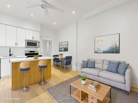 679 Woodbine Avenue Toronto ON M4E 2J3