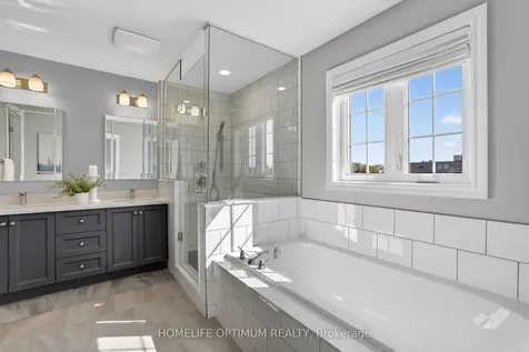 33 St Augustine Drive Whitby ON L1M 0L7