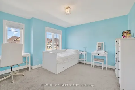 33 St Augustine Drive Whitby ON L1M 0L7