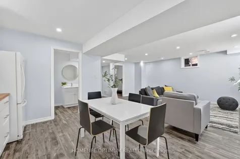 33 St Augustine Drive Whitby ON L1M 0L7