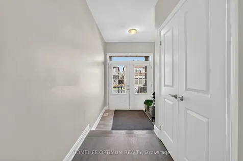 33 St Augustine Drive Whitby ON L1M 0L7