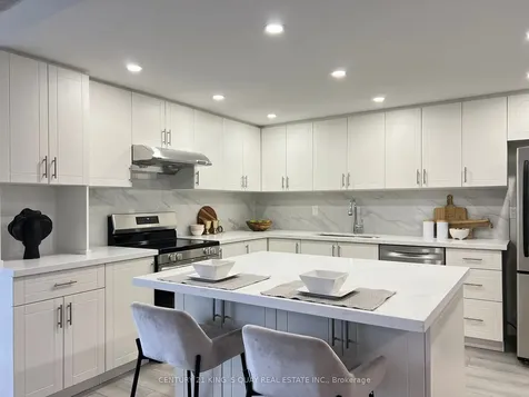 2330 Bridletowne Circle Toronto ON M1W 3P6