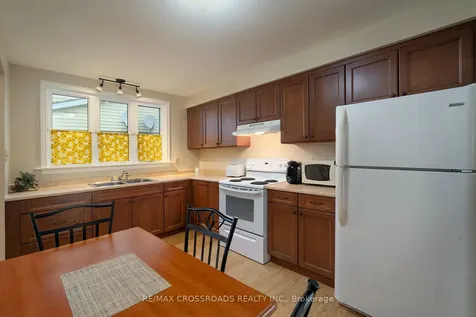 151 Goldhawk Trail Toronto ON M1V 1X1