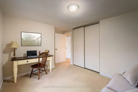 151 Goldhawk Trail Toronto ON M1V 1X1
