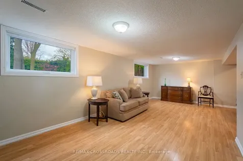 151 Goldhawk Trail Toronto ON M1V 1X1