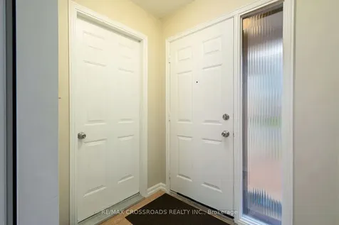 151 Goldhawk Trail Toronto ON M1V 1X1