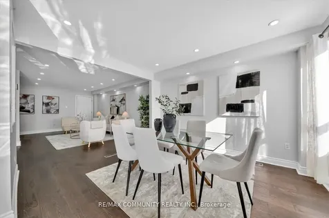 27 Merchants Avenue Whitby ON L1P 1S2