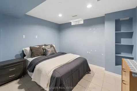 367 Concordia Court Oshawa ON L1G 8C3