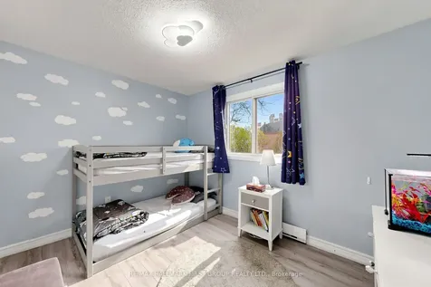 1100 Oxford Street Oshawa ON L1J 6G4