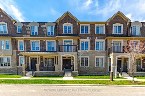 3342 Thunderbird Promenade Pickering ON L1X 0N1