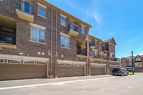3342 Thunderbird Promenade Pickering ON L1X 0N1