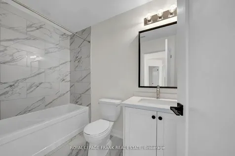 327 Anderson Avenue Oshawa ON L1J 2N8