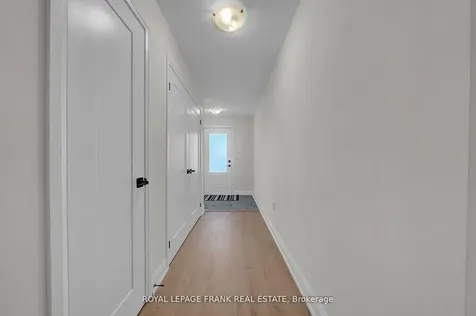 327 Anderson Avenue Oshawa ON L1J 2N8