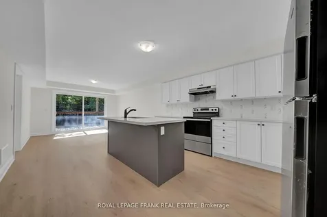 327 Anderson Avenue Oshawa ON L1J 2N8