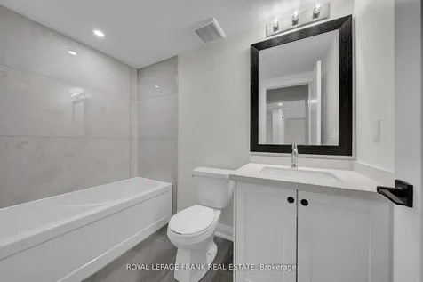 327 Anderson Avenue Oshawa ON L1J 2N8