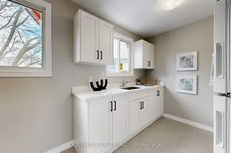 33 Celeste Drive Toronto ON M1E 2V2