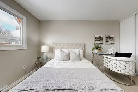 33 Celeste Drive Toronto ON M1E 2V2