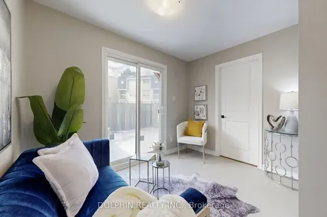 33 Celeste Drive Toronto ON M1E 2V2